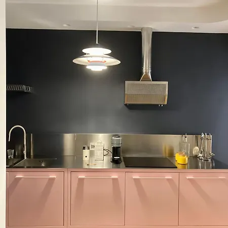 Δωμάτια σε οικογενειακή κατοικία Luxury *